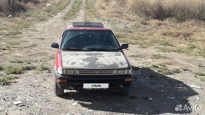 Toyota Corolla, 1992