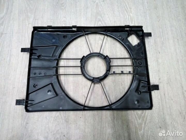 Новый диффузор вентилятора Chevrolet Cruze