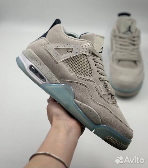 Кроссовки Nike Air Jordan 4 Retro (с мехом)