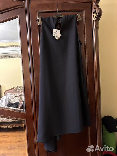 Платье женское adolfo domingez