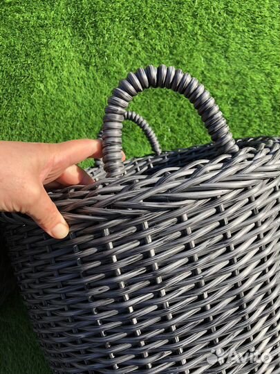 Набор кашпо из ротанга