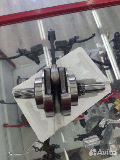 Коленвал CB200 165FMM/166FMM без балансирного вала