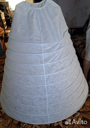Кринолин подъюбник