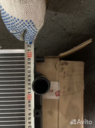 Радиатор охлаждения Mitsubishi Pajero