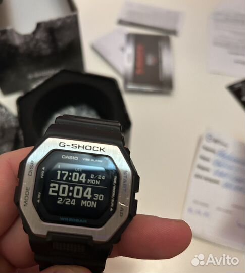 Часы Casio G-shock GBX-100-1E
