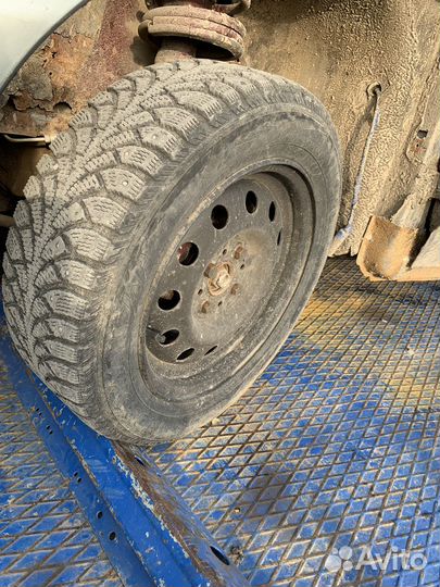 Авто по запчастям