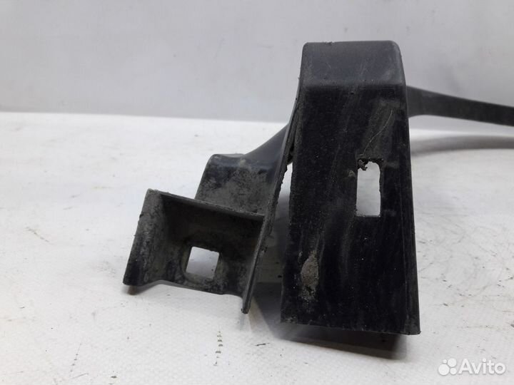 Накладка крыла задняя левая Toyota Rav4 XA40