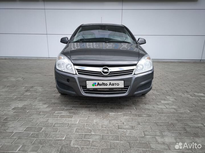 Opel Astra 1.6 МТ, 2011, 242 647 км