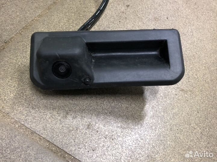 Камера с кнопкой и омывашкой VAG