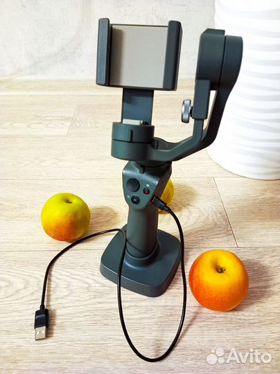 Стабилизатор DJI Osmo Mobile 2