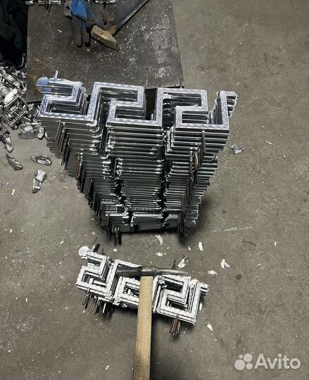 Версачи алюминиевые