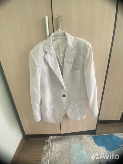 Пиджак для мальчика 140