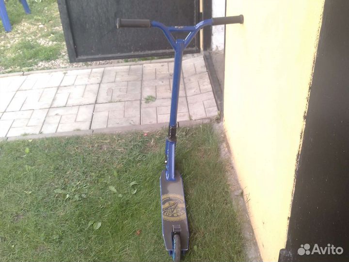 Трюковой самокат