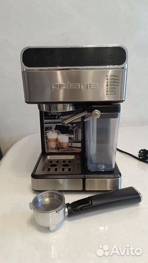 Кофеварка рожковая Polaris PCM 1535E