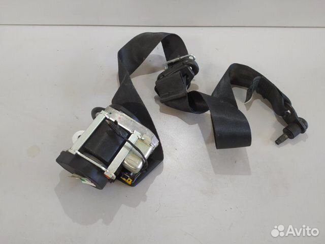 Ремень безопасности передний правый Ford Focus 3