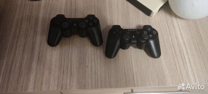 Sony playstation 3 PS3 прошитая 2 джостика