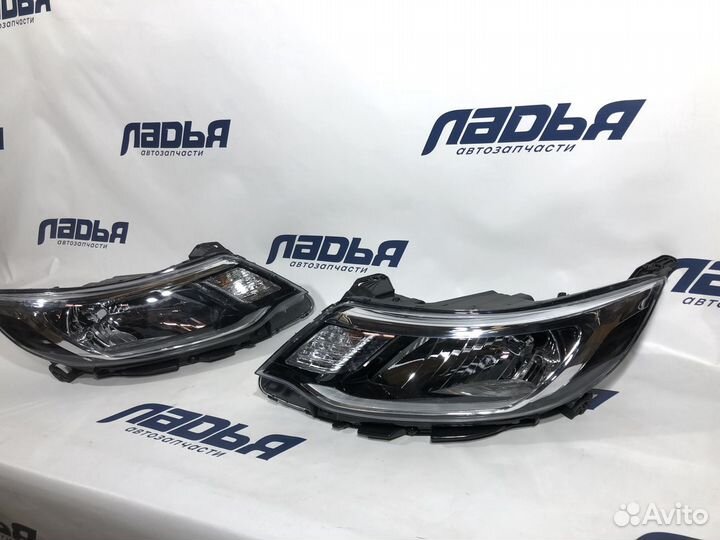 Фара Kia Rio(15) правая