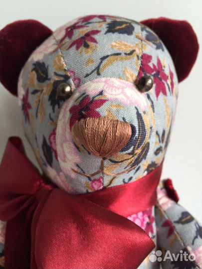 Коллекционный медведь из Лондона