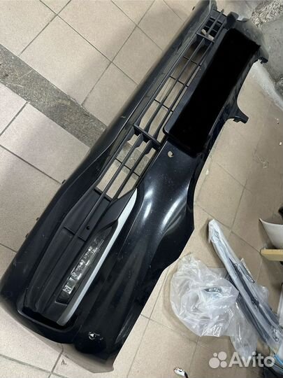 Бампер передний BMW G30 в сборе черный цвет 475
