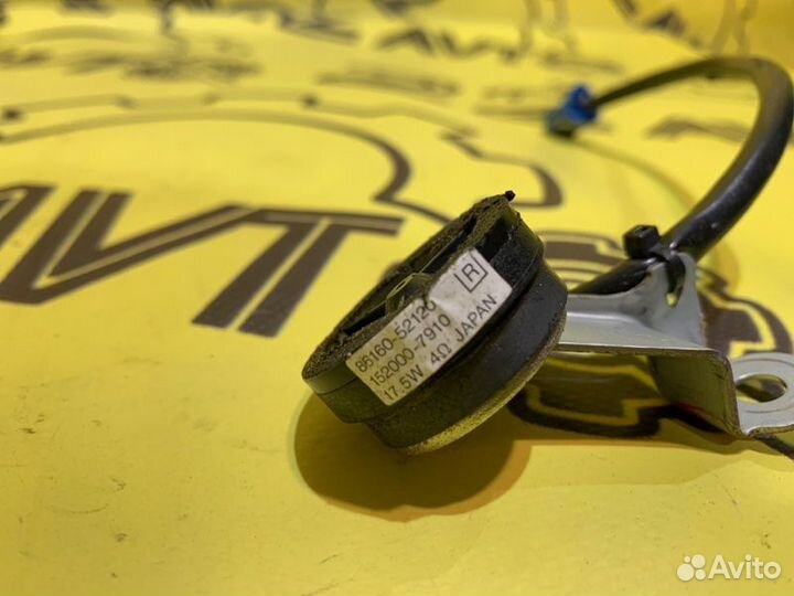 Динамик высокочастотный передний правый Toyota Ist