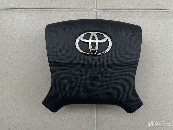 Подушка безопасности руля Toyota