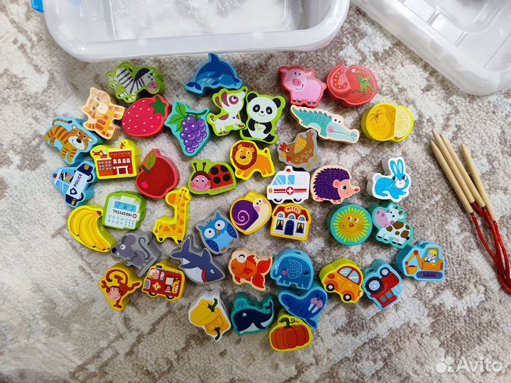 Шнуровка деревянная с кейсом и иглами