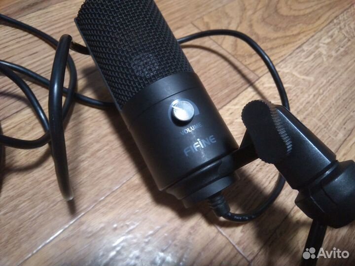 Микрофон для компьютера Fifine K669B