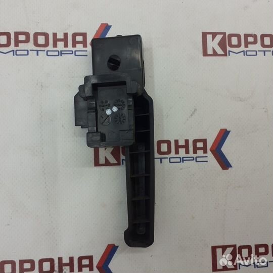 Ручка открывания капота chevrolet cruze