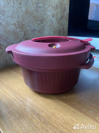 Костюля Tupperware для микроволновой печи
