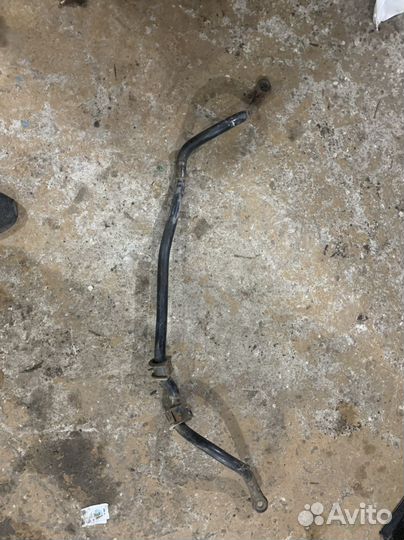 Стабилизатор Mitsubishi Lancer 9