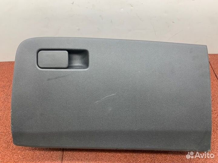 Бардачок Hyundai Solaris 2 седан H5S4D261F 2018