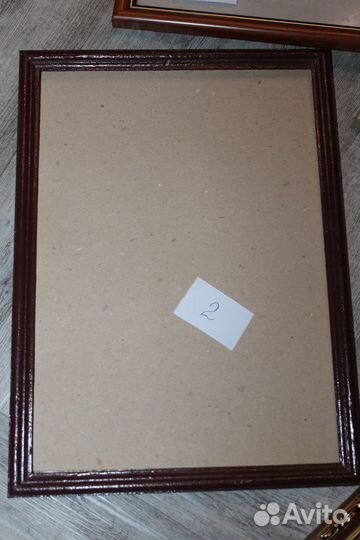 Рамки со стеклом для фото и картин