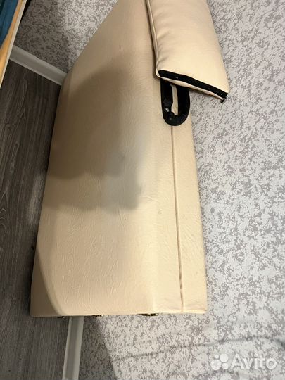 Кушетка для наращивания ресниц