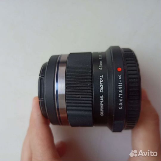 Объектив olympus micro 4/3 45mm f/1.8
