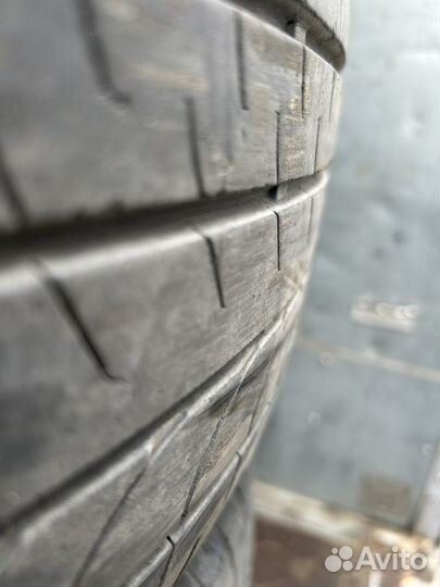 Bridgestone Dueler H/L 33A 235/55 R20 102V