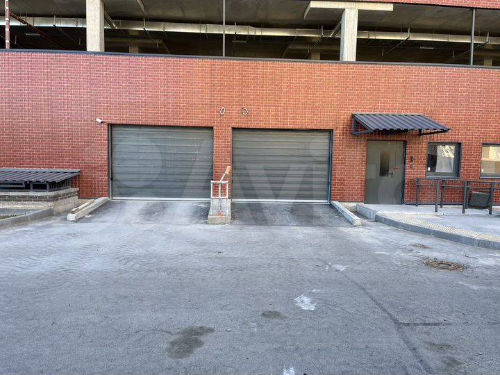 Машиноместо, 14 м²