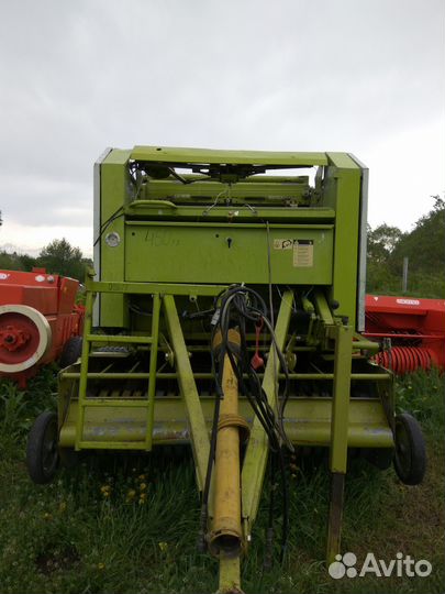 Пресс-подборщик Claas Rollant, 2000