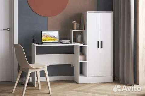 Компьютерный стол в стиле IKEA