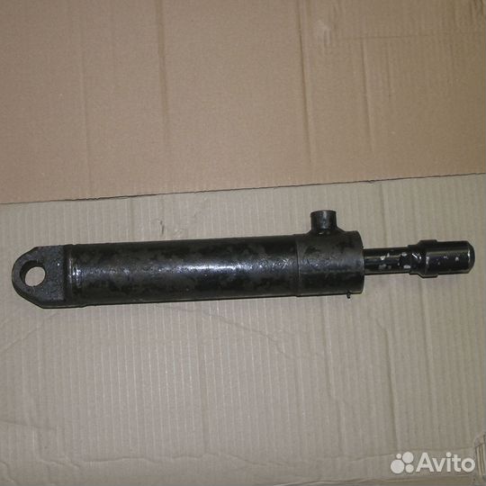 Гидроцилиндр закрывания бортов урал