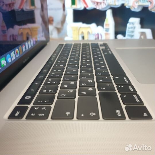 Macbook Pro 16/2019 /16 Gb /1 Tb для Студента