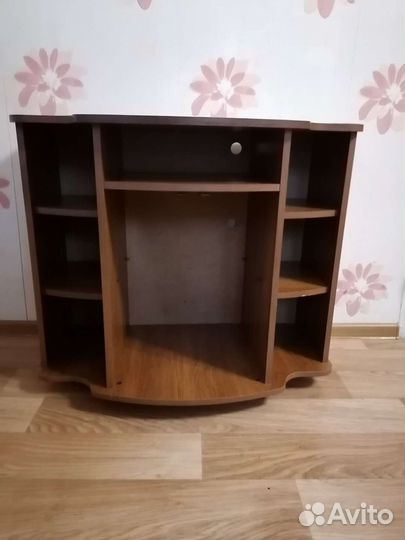 Тумба под телевизор