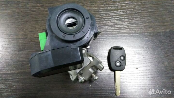 Замок зажигания Хонда Цивик с ключом б/у