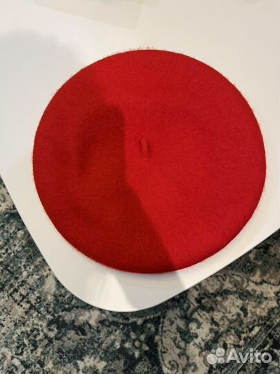 Берет шерстяной