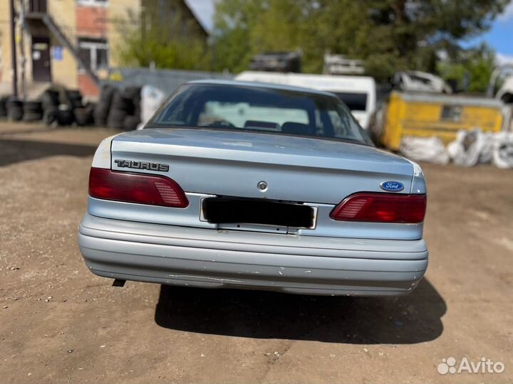 В разборе Ford Taurus Таурас 1992г 3.0 204 АКПП