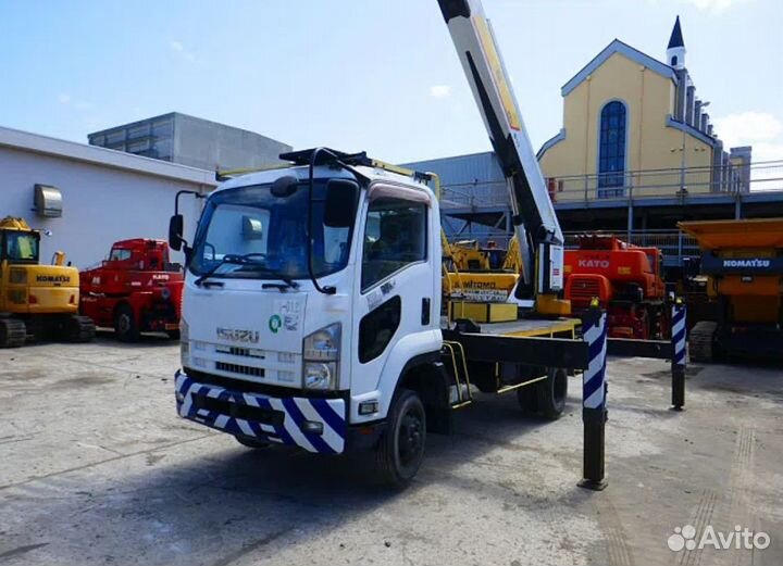 Isuzu Forward, 2013 год, АВТОВЫШКА 27 метров