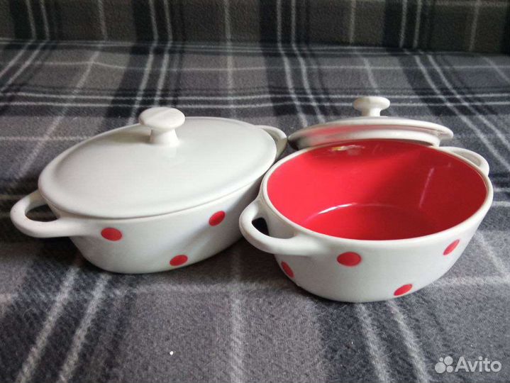 Посуда керамическая в горошек
