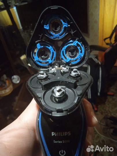 Бритва электрическая philips новая
