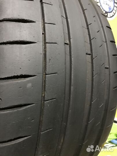 Michelin Pilot Sport 4 275/35 R20