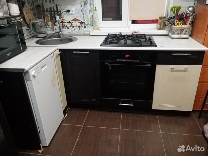 Кухонный гарнитур кухня бу