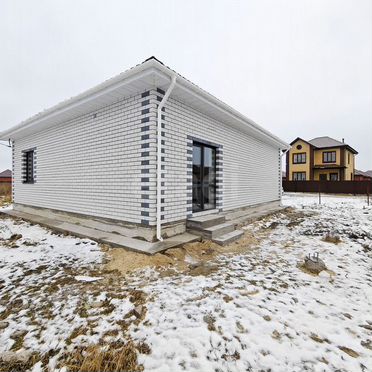 Дом 90 м² на участке 10 сот.